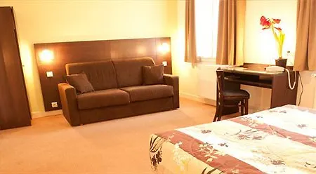 26 Faubourg - Ex-hotel De Reims מלון 3*