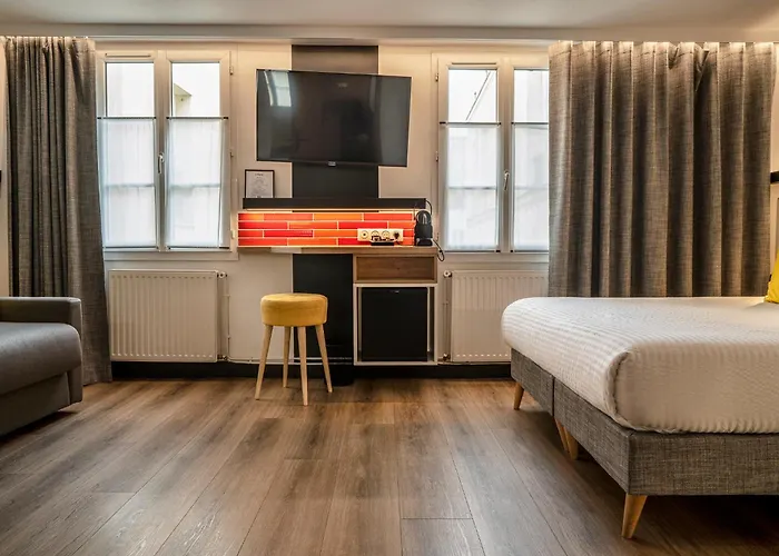 26 Faubourg - Ex-hotel De Reims 파리