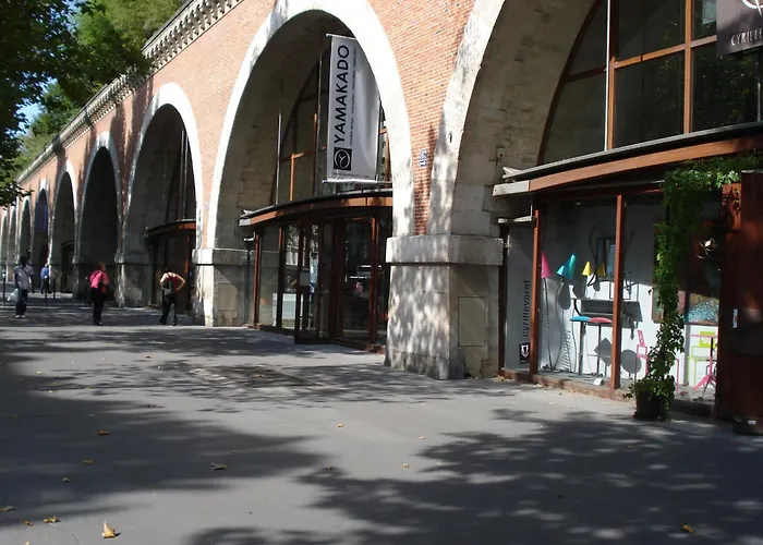 26 Faubourg - Ex-hotel De Reims