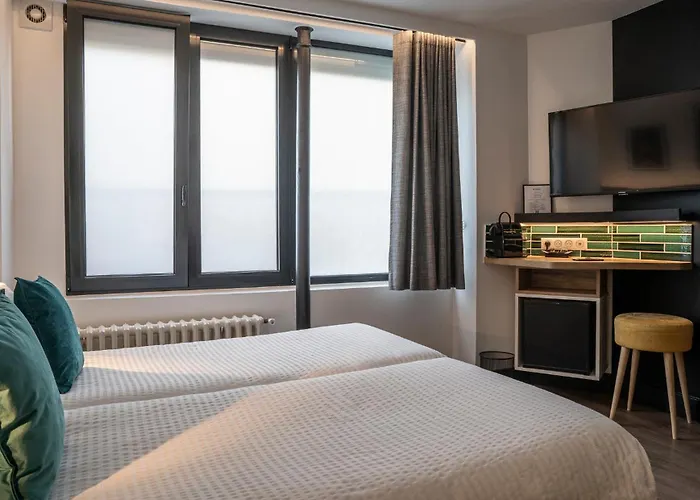 26 Faubourg - Ex-hotel De Reims 호텔 3*