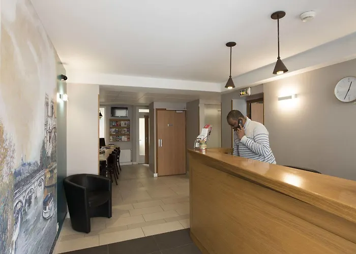 26 Faubourg - Ex-hotel De Reims 파리