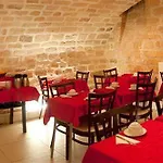 26 Faubourg - Ex-hotel De Reims 3* Párizs